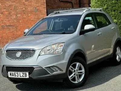 Used SsangYong Korando 175 HP (128 kW) 2013 Silver SUV
