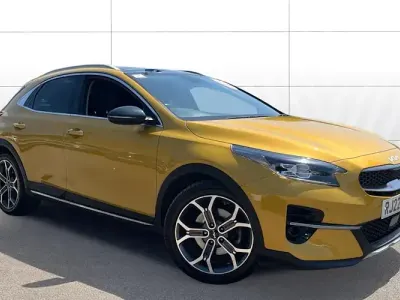Used Kia XCeed 160 HP (117 kW) 2022 Yellow SUV