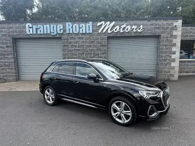 Begagnad Audi Q3 S-Line 150 HK (110 kW) 2021 Svart SUV