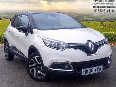Cream/black Used 2016 Renault Captur Dynamique SUV | £6,995 (Fair price)