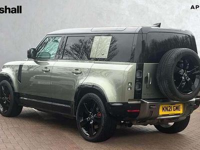 Używany Land Rover Defender 300 KM (220 kW) 2021 Zielony SUV