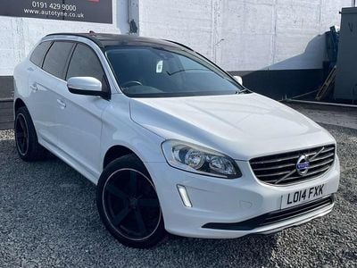 Used Volvo XC60 SE 2014 White SUV