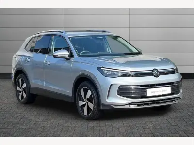 Used VW Tiguan Match 150 HP (110 kW) 2025 Silver SUV
