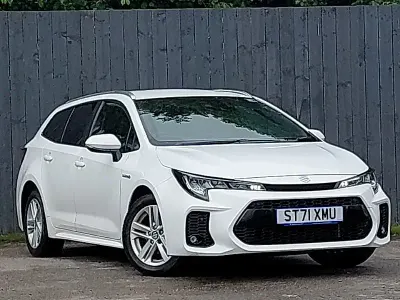 Used Suzuki Swace SZ-T 122 HP (89 kW) 2022 White Estate