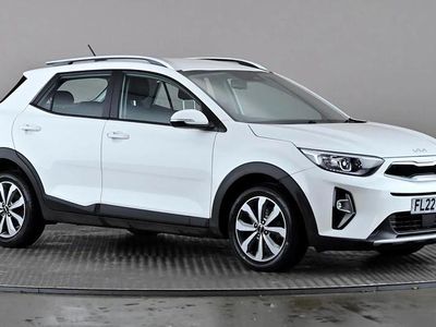 White Used 2022 Kia Stonic SUV | £10,298 (Fair price)