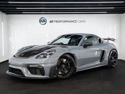 Porsche Cayman GT4