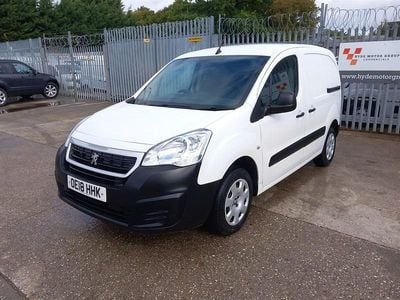 White Used 2018 Peugeot Partner MPV | £5,495 (Super price)