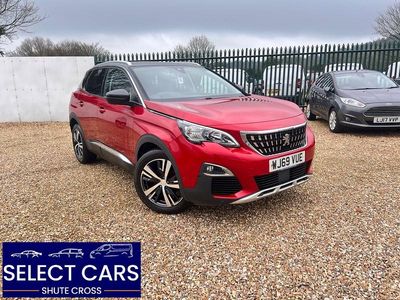 Used Peugeot 3008 Allure 130 HP (95 kW) 2019 Red Hatchback