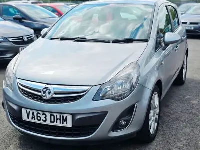 Used Vauxhall Corsa 100 HP (73 kW) 2014 Silver Hatchback