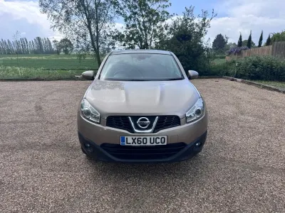 Used Nissan Qashqai Acenta 141 HP (103 kW) 2010 Beige SUV