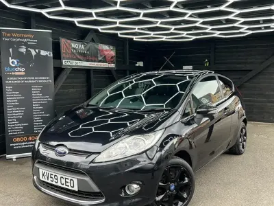 Używany Ford Fiesta Zetec 82 KM (60 kW) 2009 Czarny Hatchback