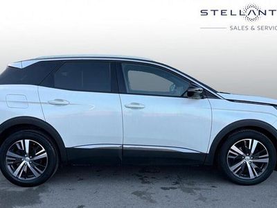 Used Peugeot 3008 Allure+ 129 HP (94 kW) 2023 White SUV