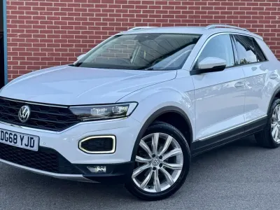 Used VW T-Roc SEL 115 HP (84 kW) 2018 White SUV
