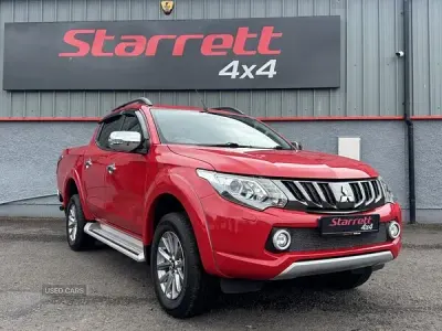 Used Mitsubishi L200 181 HP (133 kW) 2017 Red Pickup