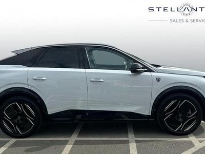 Used Peugeot e-3008 GT 152 kW (207 HP) 2024 White SUV