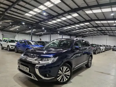 Used Mitsubishi Outlander 150 HP (110 kW) 2020 Blue SUV