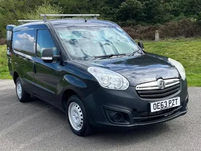 Used Vauxhall Combo 2014 Black MPV