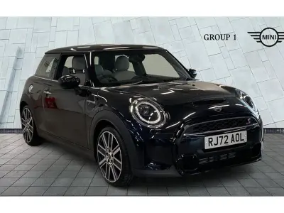 Usado Mini Cooper S Exclusive 178 HP (130 kW) 2022 Preto Citadino