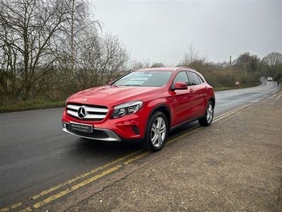 Mercedes GLA220