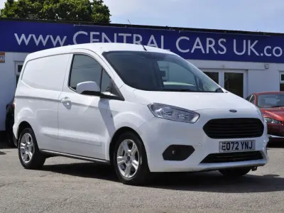 Used Ford Transit Limited 100 HP (73 kW) 2022 White Van