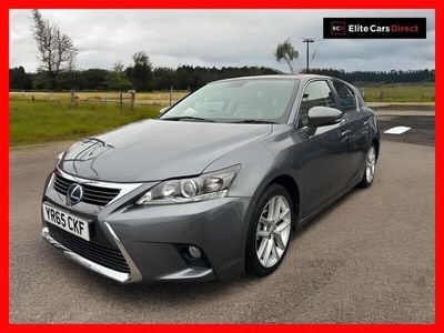 Lexus CT200h