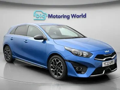 Używany Kia Ceed GT-Line 158 KM (116 kW) 2023 Niebieski Hatchback