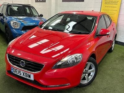 Used Volvo V40 2015 Red Hatchback