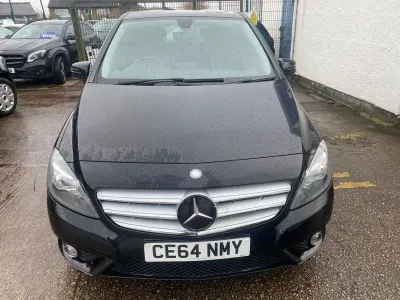 Begagnad Mercedes B180