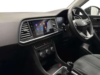 Begagnad Seat Ateca SE Technology 110 HK (80 kW) 2023 Svart SUV