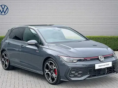 Used VW Golf VIII GTI 265 HP (194 kW) 2026 Dolphin grey metallic Hatchback