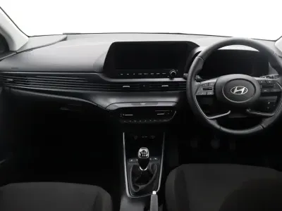 New Hyundai i20 Premium 100 HP (73 kW) 2025 Blue Hatchback