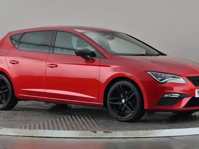 Used Seat Leon Black Edition 131 HP (96 kW) 2020 Red Hatchback