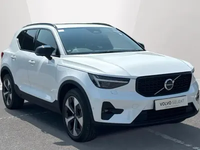 Used Volvo XC40 Ultimate 197 HP (144 kW) 2023 White SUV