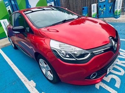 Red Used 2016 Renault Clio IV Dynamique Hatchback | £4,095 (Good price)