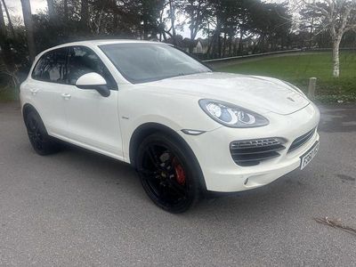White Used 2010 Porsche Cayenne SUV | £7,950 (Fair price)