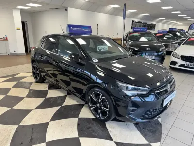 Second-hand Vauxhall Corsa Ultimate 2023 Negru Hatchback