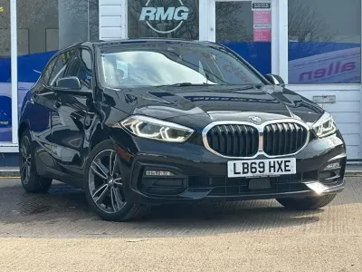 Used BMW 118 Sport Line 150 HP (110 kW) 2019 Black Hatchback