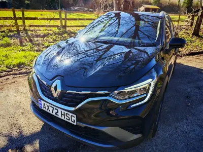 Usado Renault Captur R.S. 140 CV (102 kW) 2023 Negro SUV