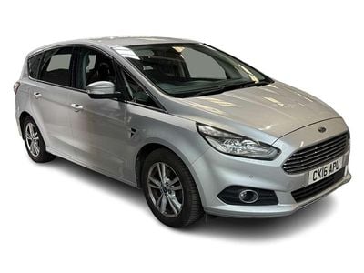 Used Ford S-MAX Titanium 160 HP (117 kW) 2016 Silver MPV