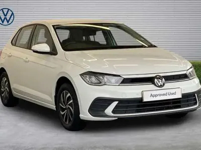 Used VW Polo Life 80 HP (58 kW) 2023 White Hatchback