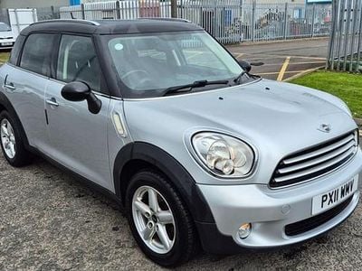 Begagnad Mini Cooper 2011 Silver Halvkombi