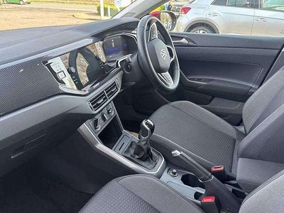 Used VW Taigo Life 110 HP (80 kW) 2022 Red SUV