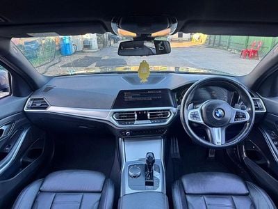 Begagnad BMW 330e M Sport 292 HK (214 kW) 2020 Grå Sedan