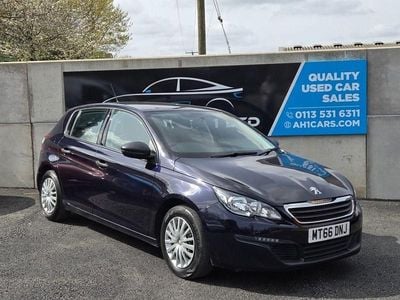 Used Peugeot 308 Access 82 HP (60 kW) 2016 Blue Hatchback