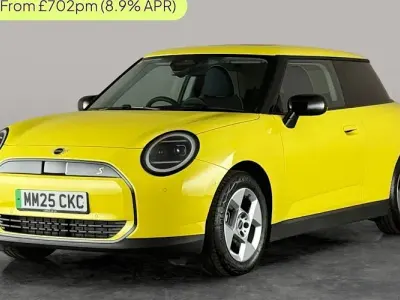 Used Mini Cooper Classic 160 kW (218 HP) 2026 Hatchback