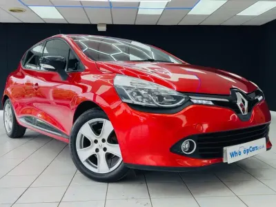 Used Renault Clio Dynamique 2015 Red Hatchback