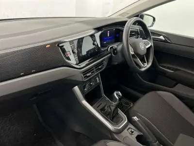 Usado VW Polo Life 95 HP (69 kW) 2022 Preto Citadino