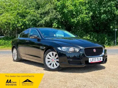 Used Jaguar XE SE 180 HP (132 kW) 2017 Black Sedan