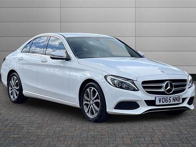 Used Mercedes C200 184 HP (135 kW) 2015 Polar white Sedan