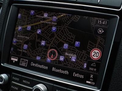 Used VW Touareg R-line Plus 262 HP (192 kW) 2017 Blue SUV